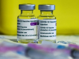 Европейские ученые выявили связь между вакциной AstraZeneca и тромбозом