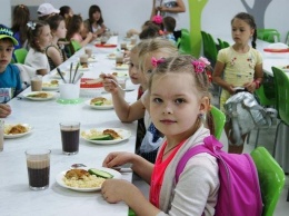 В Украине утвердили нормы и порядок детского питания. И диетического? Обязательно!