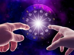 Астрологи определили три самых умных знака Зодиака