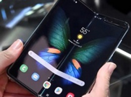 Samsung делает ставку на гибкие смартфоны
