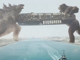 Контейнеровоз «Эвер Гивен» сняли с мели в Суэцком канале: ТОП мемов