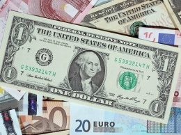 Сегодня на Межбанке за доллар давали 27,96 гривен