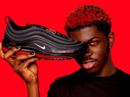 Nike подал в суд на производителя Lil Nas X 'Satan Shoes' за нарушение прав на товарный знак
