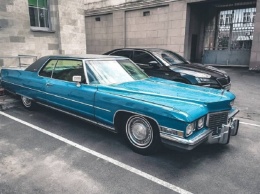 В Украине засветился роскошный американский автомобиль из 70-х