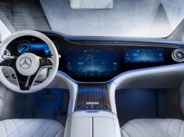 Mercedes-Benz продемонстрировала салон премиум-седана EQS с тройным OLED-дисплеем