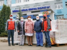 "Новая почта" передала кислородное оборудование киевским больницам для лечения ковида