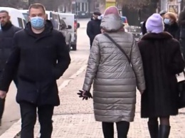 Какую опасность могут представлять защитные маски для лица - ответ ученых