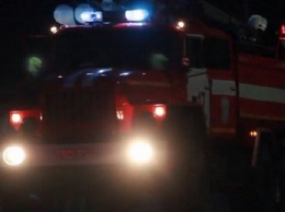 Запарковались: в Одессе пожарные не могли подъехать к дому из-за машин во дворе