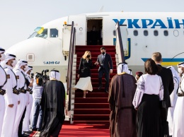 Образ дня: Елена Зеленская прибыла в Катар