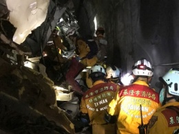 Руководство Тайваня пожертвует месячную зарплату пострадавшим в ж/д катастрофе