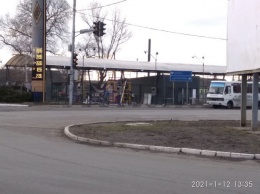 Павлоград обзавелся еще одной автомобильной помойкой в центре города