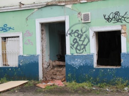 Игорь Колыхаев призвал херсонцев привести в порядок стены своих домов