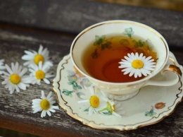 Медики рассказали об опасности употребления горячего чая для здоровья