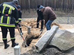 Под Полтавой повалили памятник хану Кубрату: МИД Украины ответил возмущенной Болгарии