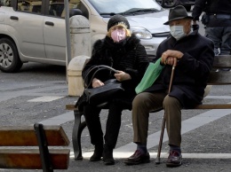 В Италии арестовали мэра одного из муниципалитетов - он влиял на тендера за «откат» и присвоил 2 тыс. защитных масок