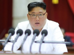 Ким Чен Ын призывает граждан готовиться к жесткому кризису