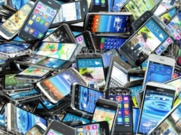 Нардепы хотят заблокировать в Украине все "серые" смартфоны
