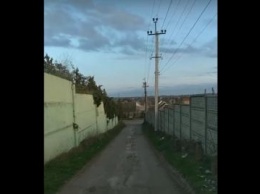 В Мелитополе разворотили дорогу на Красной горке (ВИДЕО)