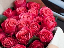 Живые цветы: как легче всего выбрать букет и подарить приятные эмоции своим близким