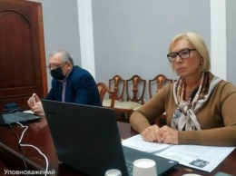 Денисова рассказала заместителю госсекретаря США о политзаключенных и заблокированных КПВВ