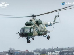 ВСУ получили на вооружение модернизированный вертолет Ми-8МТ