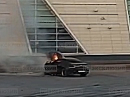 Петербургский дрифт закончился пожаром (видео)