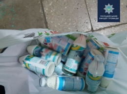 Полицейские купили детское питание маме с младенцем, которая не могла выйти из дома