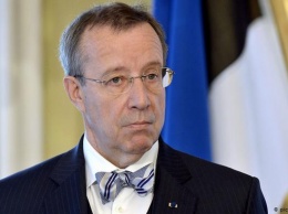 Бывший президент Эстонии предложил запретить россиянам въезд в Европу