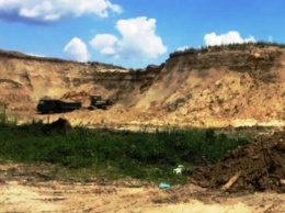 Глава правления АО пойдет под суд за незаконную добычу песка