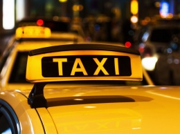 Подвезут: в Полтаве медики могут бесплатно заказать такси