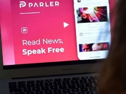Популярную среди сторонников Трампа социальную сеть Parler вернут в App Store