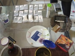 В Северодонецке 54-летний мужчина торговал психотропными веществами
