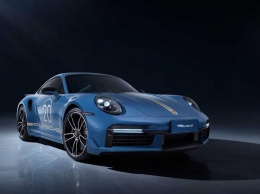 Porsche отметила 20-летие своего существования в Китае выпуском 911 Turbo S Anniversary Edition