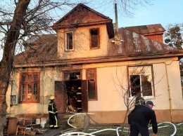 В Луцке при пожаре погибли три человека