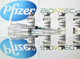 Поддельный Pfizer продают по $1000 за дозу
