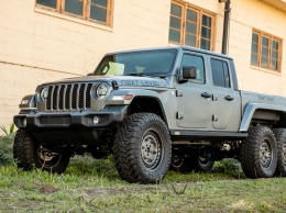 Jeep Gladiator снова хотят оборудовать шестью ведущими