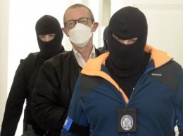 Суд Праги арестовал трех из пяти чехов, подозреваемых в терроризме на востоке Украины