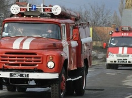 В Бердянске в многоэтажном доме произошел пожар, спасатели эвакуировали жильцов