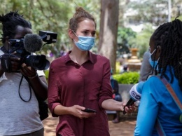 В Кении полицейские ранили немецкую журналистку