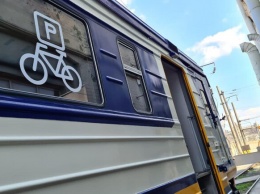 Электричка для велосипедистов: УЗ запустит в рейс обновленные вагоны