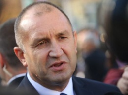 Президент Болгарии собирается распустить парламент: названа дата голосования