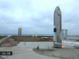 SpaceX впервые смогла успешно посадить корабль Starship SN15 после полета на 10 км