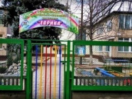 Падение 4-летнего ребенка из окна детсада в Запорожье: кого уволят