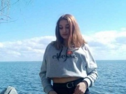 В Никополе пропала 14-летняя девочка: помогите найти
