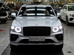 Богатым нужны новые игрушки: рекордные продажи Bentley