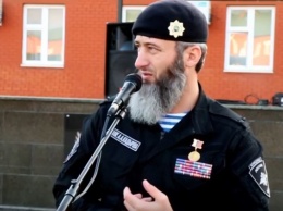 Командир полка Кадырова получил звание Героя России