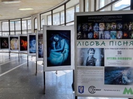 На "Золотых воротах" проходит фотовыставка в честь 150-летия Леси Украинки