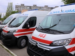 Днепропетровский областной центр экстренной медпомощи получил новые современные реанимобили