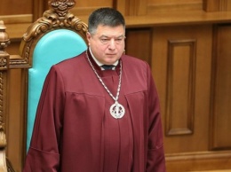 КСУ начал рассмотрение конституционности указа Президента об отстранении Тупицкого