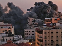 Уничтожение Израилем 13-этажного дома в секторе Газа попало на видео